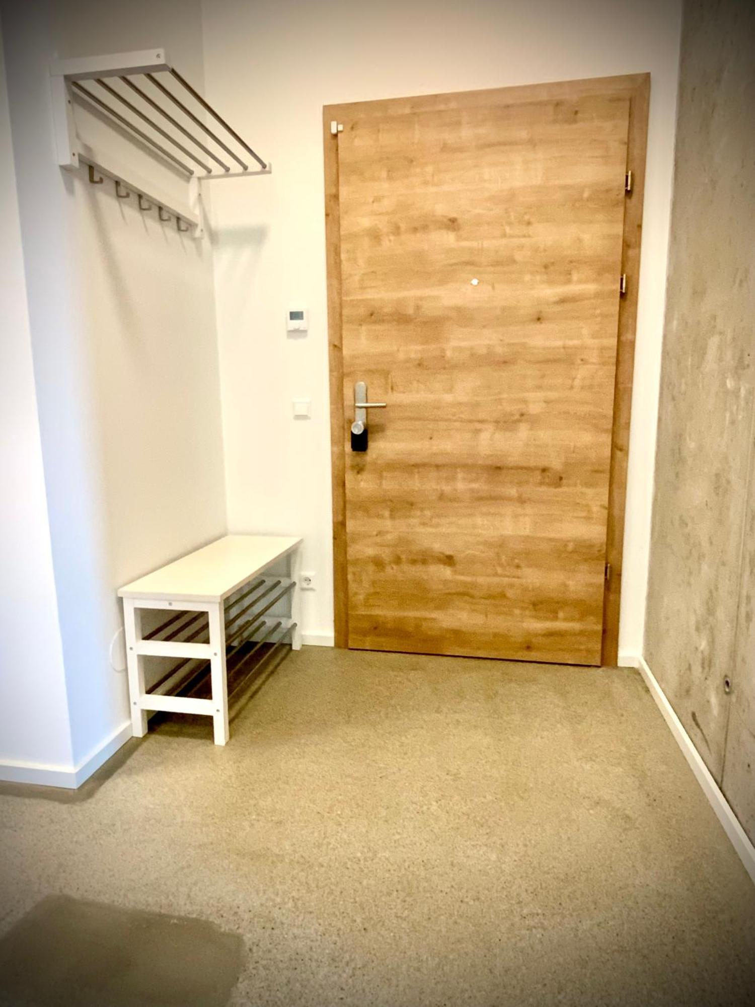 Waterfront - Urbane Eleganz Am Bachufer Apartment Villach Room photo